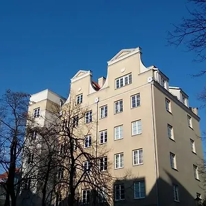 https://kamienica-zacisze.gdanskhotel.org